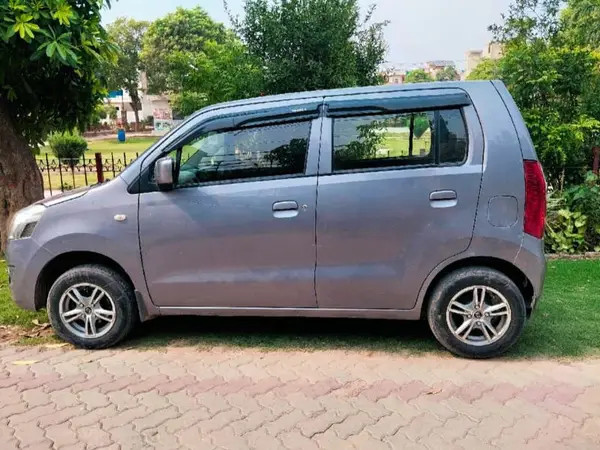 suzuki-wagon-r-big-1