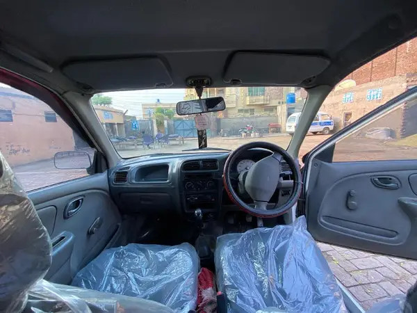 suzuki-alto-2008-big-0