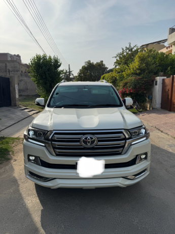 toyota-land-cruiser-zx-gasoline-35l-big-0