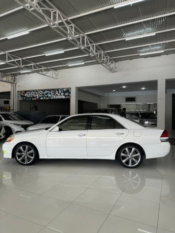 toyota-mark-ii-grande-20-big-5