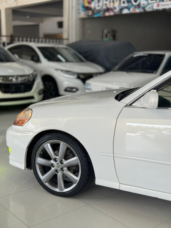 toyota-mark-ii-grande-20-big-6