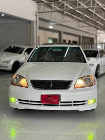 toyota-mark-ii-grande-20-big-0