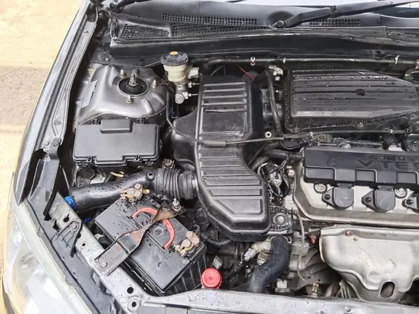 honda-civic-oriel-2004-automatic-like-brand-new-big-7