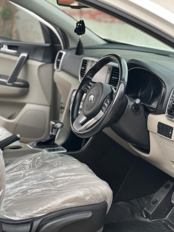 kia-sportage-alpha-big-8