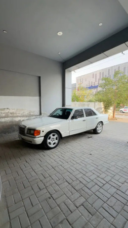 mercedes-benz-s-class-1982-big-0