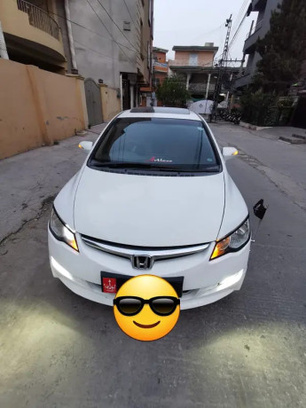honda-civic-vti-oriel-prosmatec-2008-big-0
