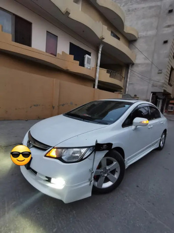honda-civic-vti-oriel-prosmatec-2008-big-1