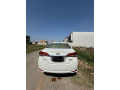 toyota-yaris-15-ativ-x-small-3