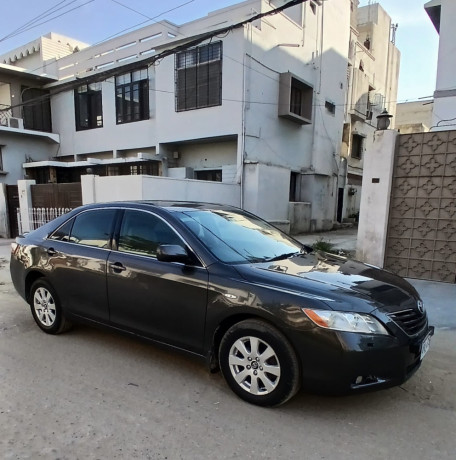 toyota-camry-big-2