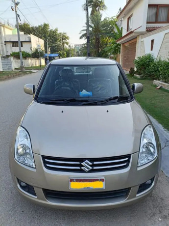 suzuki-swift-13-dlx-navigation-model-2016-big-0