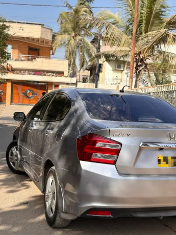 honda-city-ivtec-2019-auto-big-2