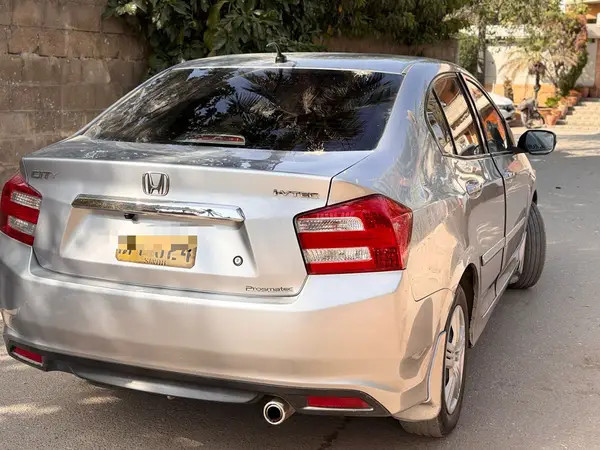 honda-city-ivtec-2019-auto-big-3