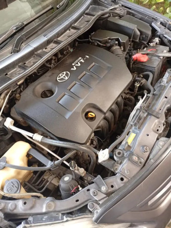 toyota-corolla-gli-16-vvt-i-automatic-ha-2011-model-big-3