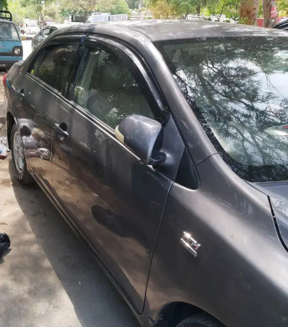 toyota-corolla-gli-16-vvt-i-automatic-ha-2011-model-big-5