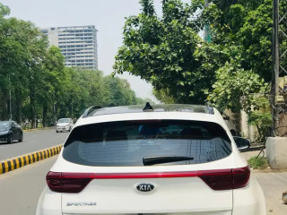 kia-sportage-awd
