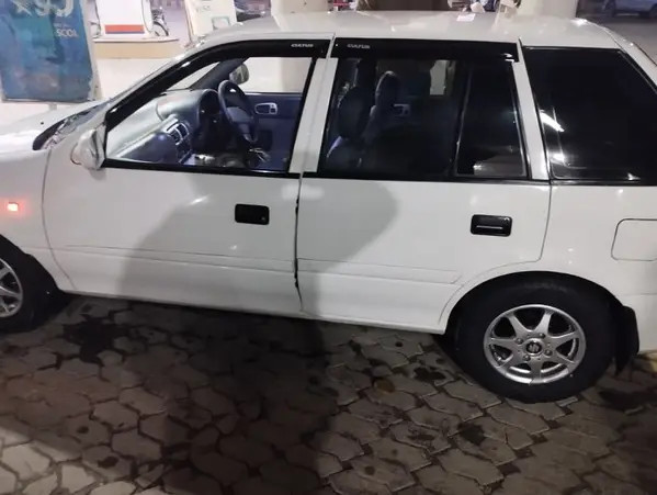 suzuki-cultus-vxr-model-2016-limited-edition-total-genuine-big-2