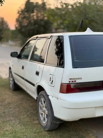 suzuki-cultus-vxr-2006-lpgpetrol-big-0
