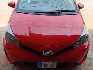 toyota-vitz-2014