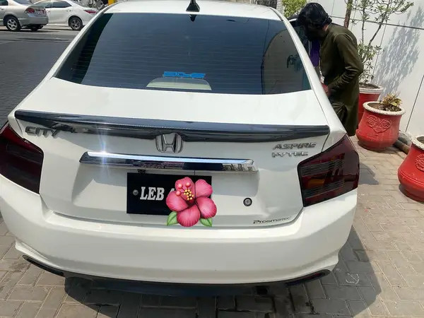 honda-city-aspir-15-automatic-big-6