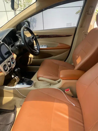 honda-city-aspir-15-automatic-big-4