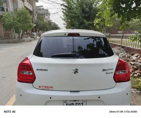 suzuki-swift-gl-cvt-big-1