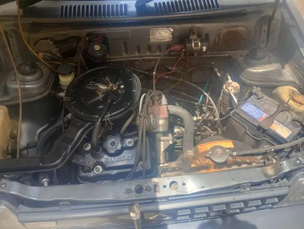 suzuki-mehran-vxr-2010-big-6