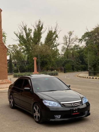 honda-civic-oriel-big-0