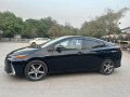 toyota-prius-alpha-g-small-5