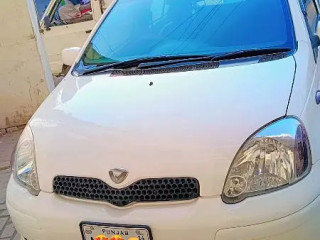 toyota-vitz-2014
