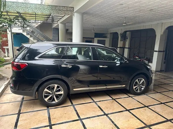 kia-sorento-24-fwd-2024-model-big-2