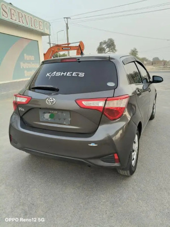 toyota-vitz-201823-big-1