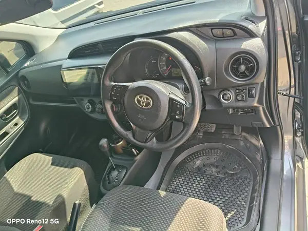 toyota-vitz-201823-big-5