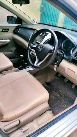 army-officer-used-honda-city-i-vtec-13-2018-total-genuine-big-2