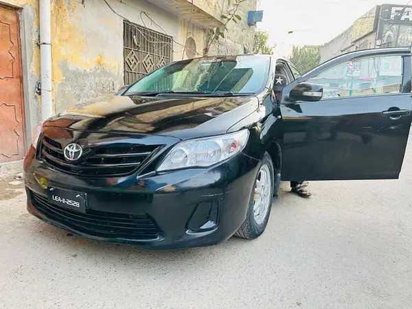 toyota-corolla-big-2