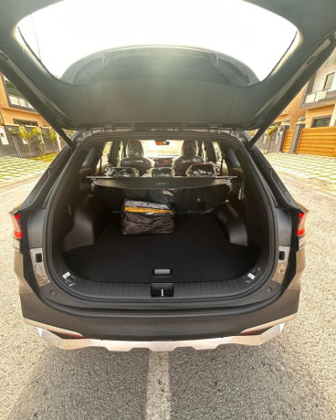 kia-sportage-black-limited-edition-big-4