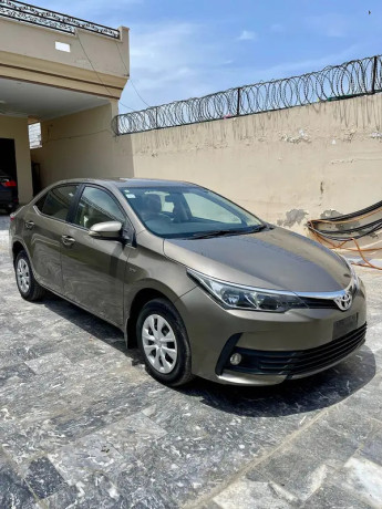toyota-corolla-gli-2019-automatic-big-3