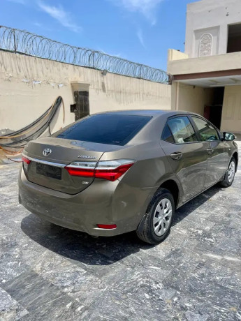 toyota-corolla-gli-2019-automatic-big-5