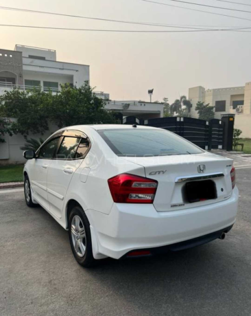 honda-city-12l-cvt-big-6