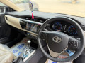toyota-corolla-altis-x-cvt-i-18-small-8