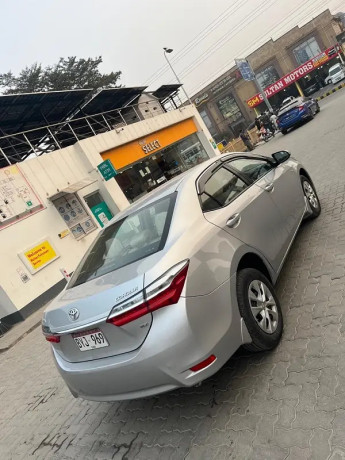 toyota-corolla-gli-2020-big-12
