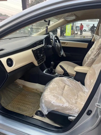 toyota-corolla-gli-2020-big-1