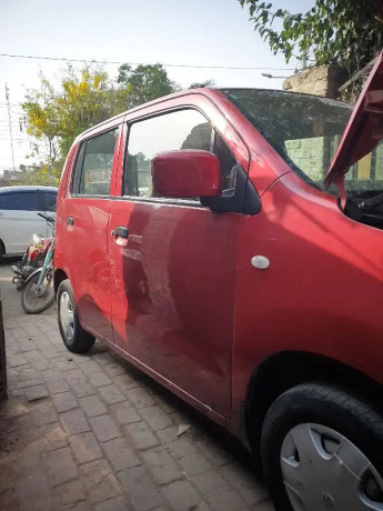 suzuki-wagon-r-2015-big-1