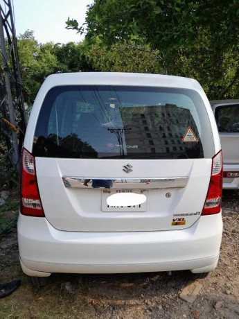 suzuki-wagon-r-2022-big-0