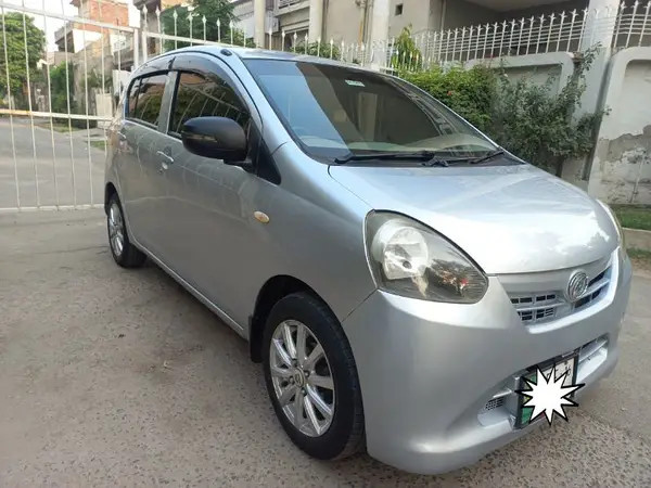 daihatsu-mira-e-big-0