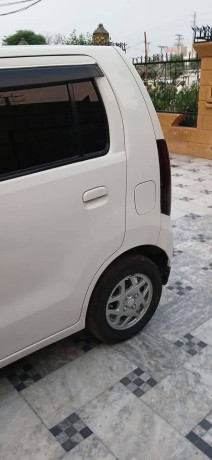 suzuki-mr-wagon-eco-l-big-2
