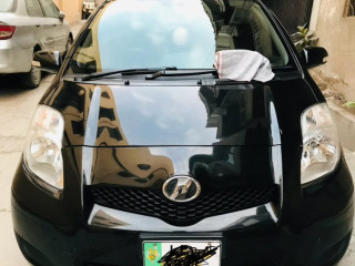toyota-vitz-f-10