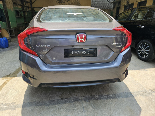 honda-civic-oriel-big-5