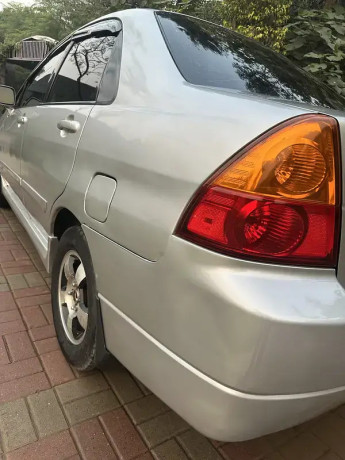 suzuki-liana-eminent-big-0