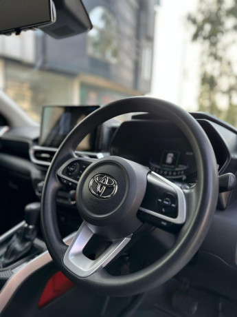 toyota-raize-2021-big-4