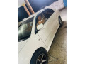toyota-corolla-saloon-auto-small-1